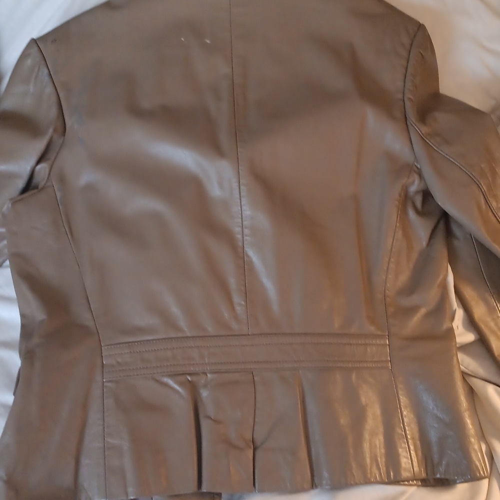 Jacket Brooks - Picture 3 of 3
